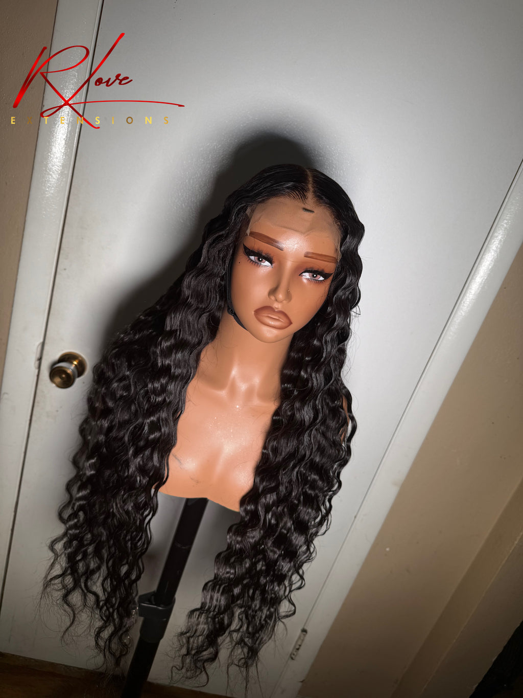 32” 1b 5x5 Closure Ready-To-Wear Wig Crimped