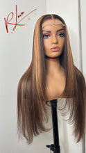 Load image into Gallery viewer, 24” Highlight Layered RTW Wig
