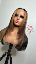 Load image into Gallery viewer, 16” 5x5 Ready-to-wear highlight layered lace wig
